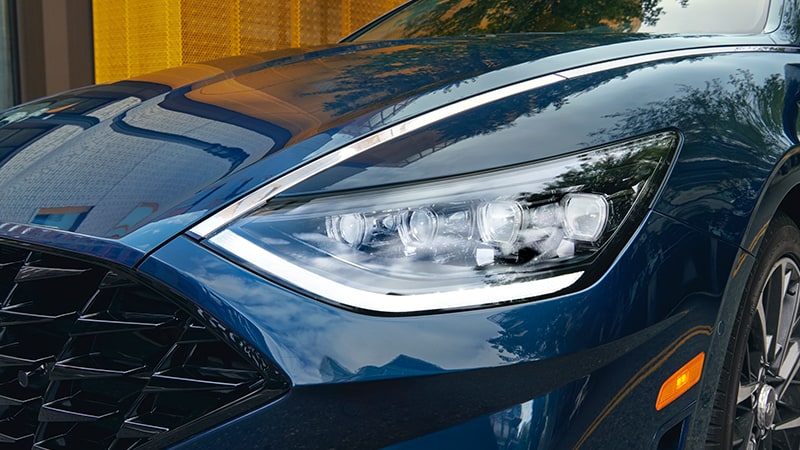 2020 Hyundai Sonata front headlights